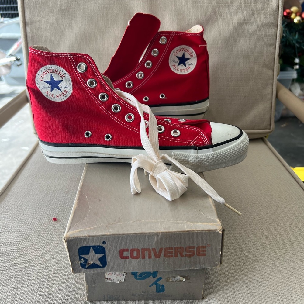 Vintage 70s 80s converse all star Chuck Taylor men’s size 6.5 made in USA